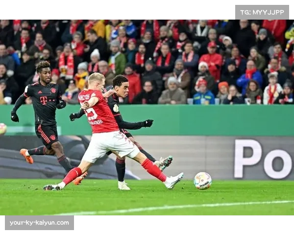 柏林联合客场一球小负门兴，进攻端创造力不足难破铁桶阵