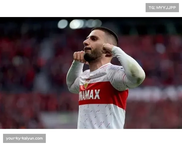 赫内斯中场双枢纽：斯图加特卡拉佐尔与施蒂勒的攻防转换分工